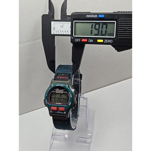 Timex Ironman Triathlon 8 Lap Indiglo 100M Digital Watch New Battery Nylon Strap - Picture 6 of 10